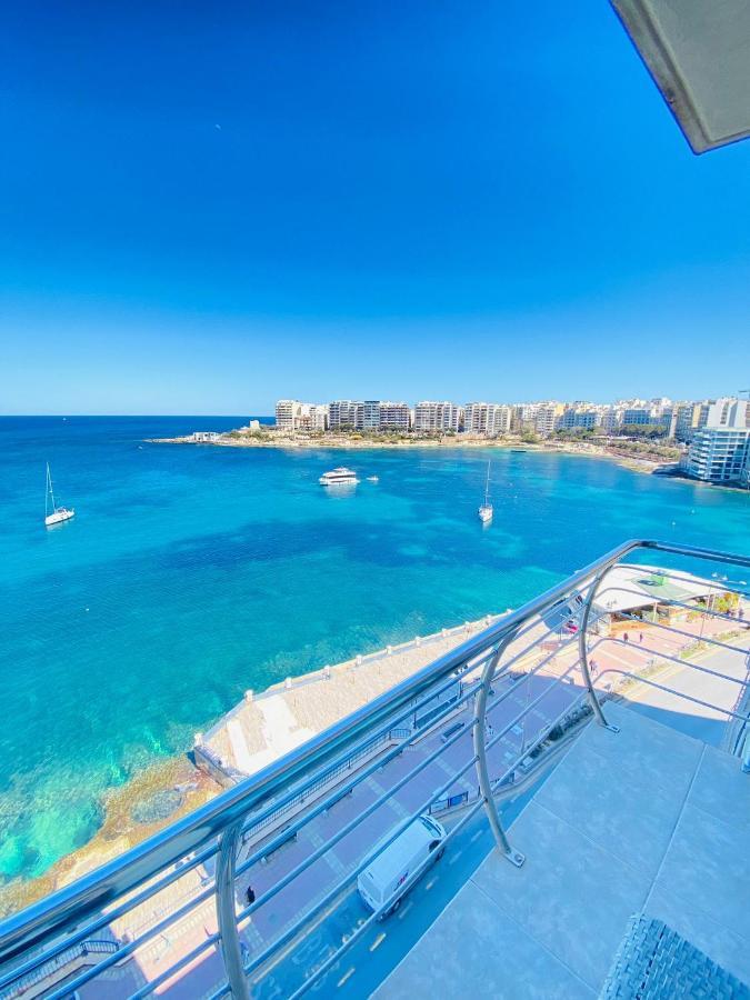 F8 1 Seaview Room, Living And Bathroom Shared , Stjulians Saint Julian's Exterior photo